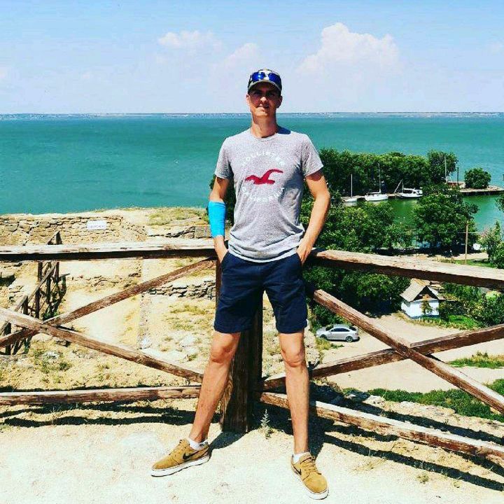 Profile Picture of JohnJou_7777777 (@johnjou7777777) on Tiktok