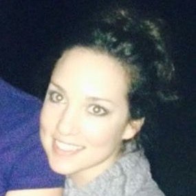 Profile Picture of Suzanne Mullins (@suzannadanna_24) on Twitter