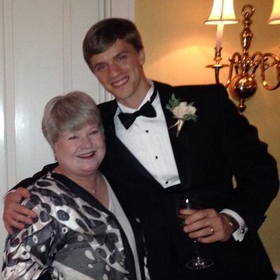 Profile Picture of Pam Hix (@Tutorwoman) on Twitter