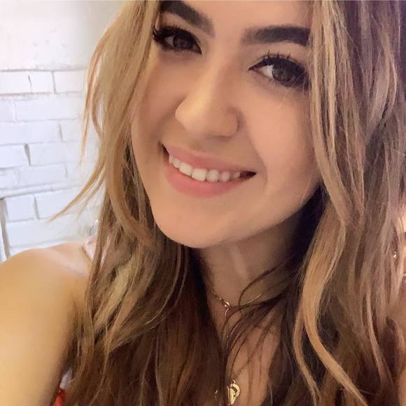 Profile Picture of Selya Stice (@selya_nessie) on Poshmark