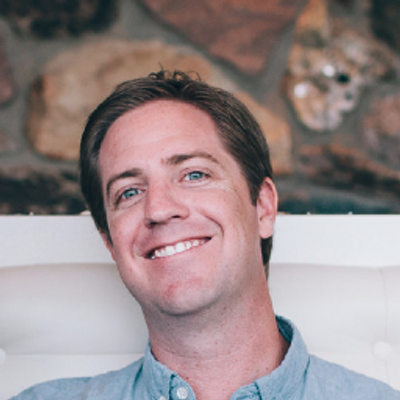 Profile Picture of Kris White (@krisryanwhite) on Twitter