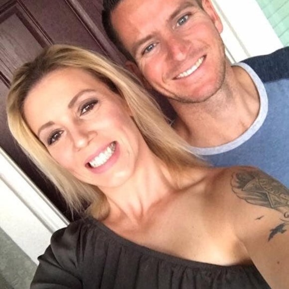 Rebecca Robla - Poshmark Profile Picture of Rebecca Robla (@rebeccarobla) on Poshmark