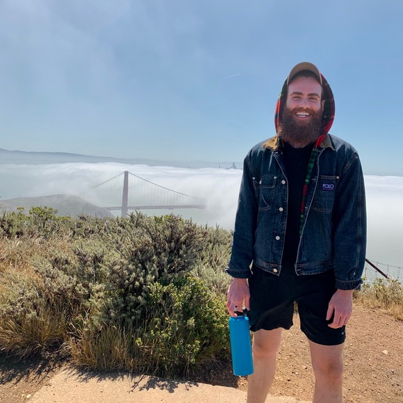 Profile Picture of Kenneth Warner (@warnerkcw) on Poshmark