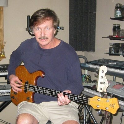 Profile Picture of Dave Glenn Alley (@1059KNRS) on Twitter