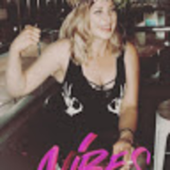 Profile Picture of Jessica Milham (@jessica_milham) on Poshmark