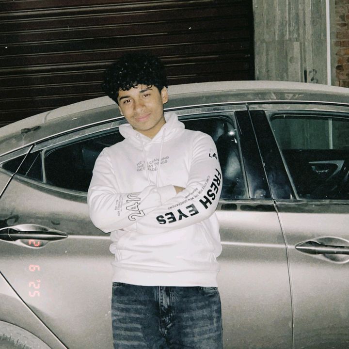 Profile Picture of ⍟ (@michaelmories1) on Tiktok