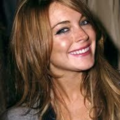 Profile Picture of Lynda Mcniff (@LyndaX8756) on Twitter