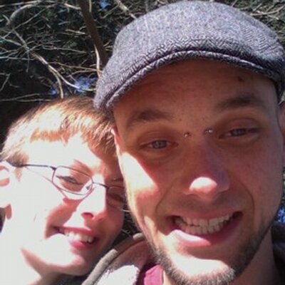 Profile Picture of Robert Raper (@cedarwood_bob) on Twitter