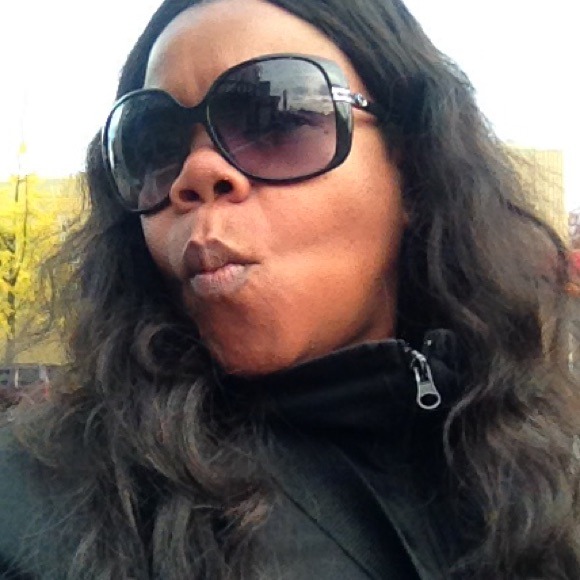 Profile Picture of Stacey Scriber (@hotdogbun) on Poshmark