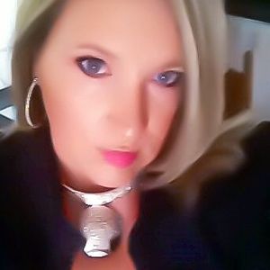 Profile Picture of Rhonda Sellers (@razrgurl501) on Myspace