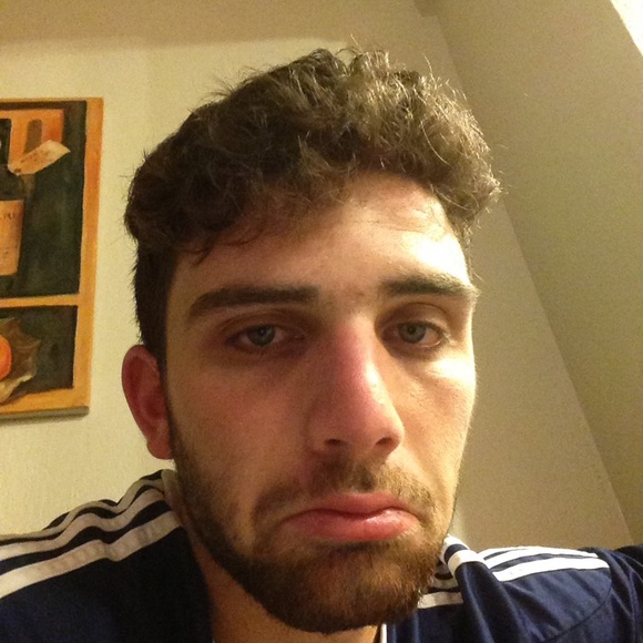 Profile Picture of Ian Devries (@iand1993) on Poshmark