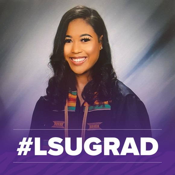 Profile Picture of Chyna Wilson (@chywils) on Poshmark