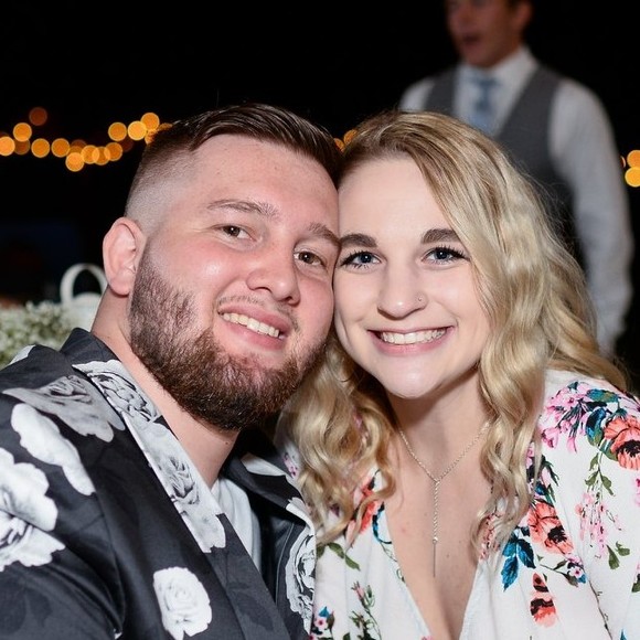 Devin Stahlnecker - Poshmark Profile Picture of Devin Stahlnecker (@dstahl21) on Poshmark