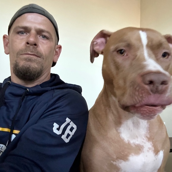 Profile Picture of Jerry Murphy (@jerbear2022) on Poshmark