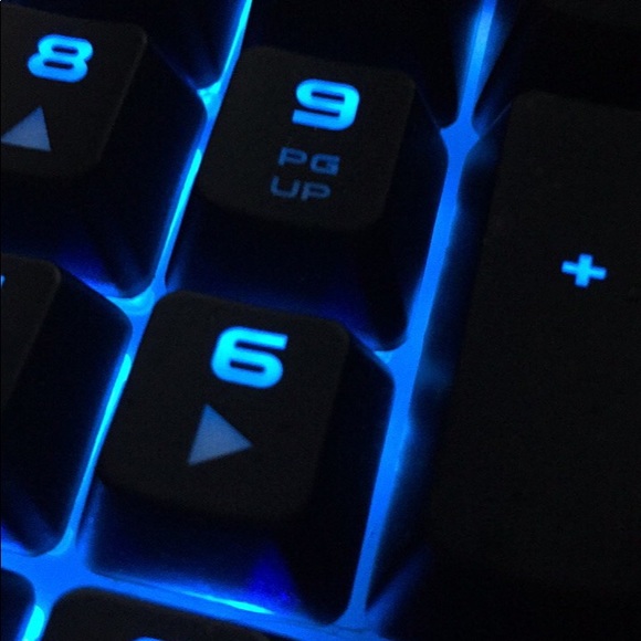 Profile Picture of Tanner Eady (@tannersacct) on Poshmark