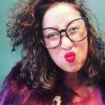 Profile Picture of Robin Allen (@all.the.things.show) on Instagram