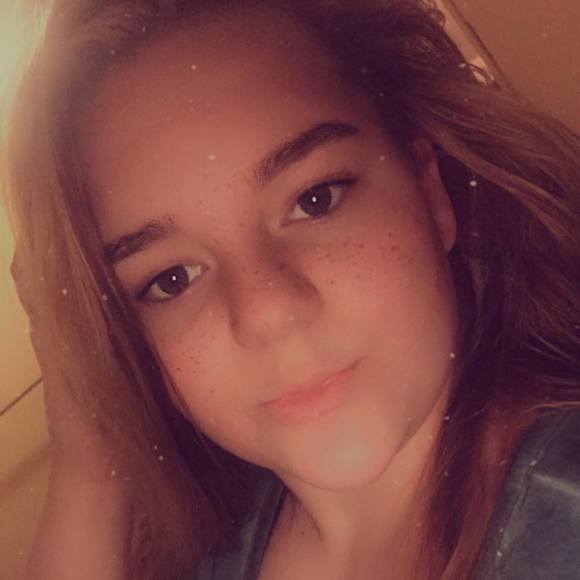 Profile Picture of Brianna Cordova (@briannacordo707) on Poshmark