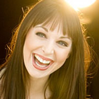 Profile Picture of Lisa Foiles (@darthchix0r) on Twitter