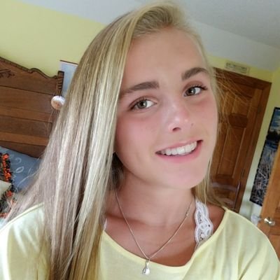 Carly Stephenson - Twitter Profile Picture of Carly Stephenson (@CarlyEllen3202) on Twitter
