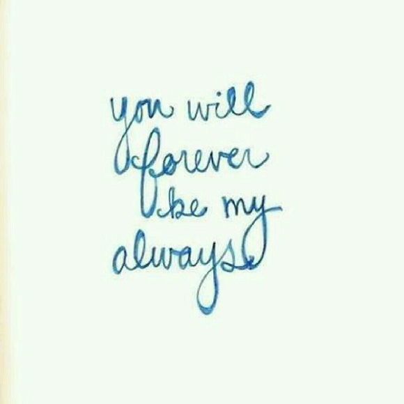 Profile Picture of Nicole Fougerousse (@nfougs) on Poshmark