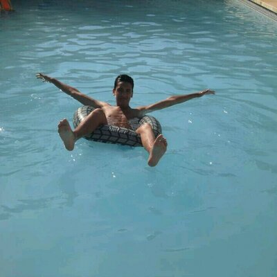 Profile Picture of Adolfo Íñiguez (@Adolfo_Iniguez) on Twitter