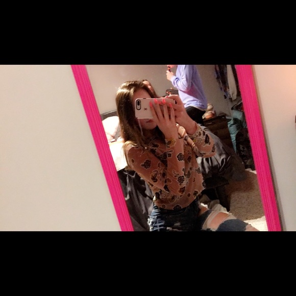 Profile Picture of Kylah Fitzsimonds (@kylahfitzs) on Poshmark