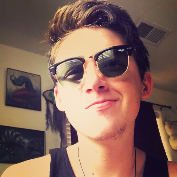 Profile Picture of Jacob South (@jsouth28) on Poshmark