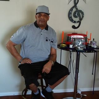 Profile Picture of Alfonzo Mitchell (@mrlaker64) on Facebook