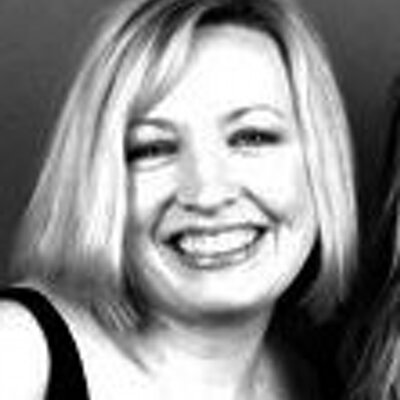 Profile Picture of Suzanne McCormack (@smccommunicate) on Twitter