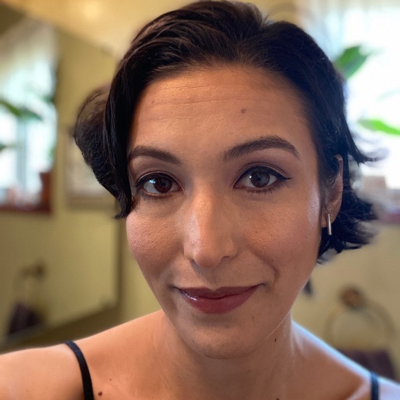 Profile Picture of Megan Ancheta (@megra21) on Poshmark