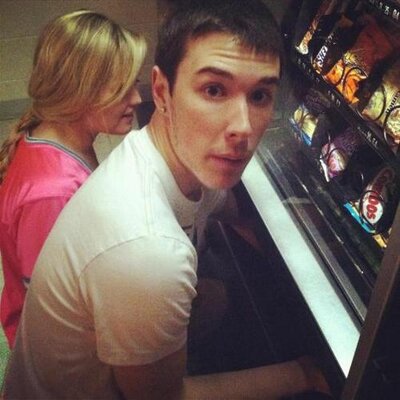 Profile Picture of Steven Chase Reed (@StevenChaseReed) on Twitter