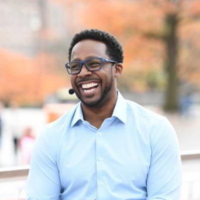 Profile Picture of Desmond Howard (@officialdesmondhoward) on Tiktok