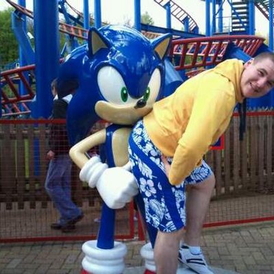 Lukas James Bieler - Twitter Profile Picture of Lukas James Bieler (@4Beeline) on Twitter