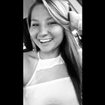 Profile Picture of Lauren Marks (@laurenreneemarks) on Instagram