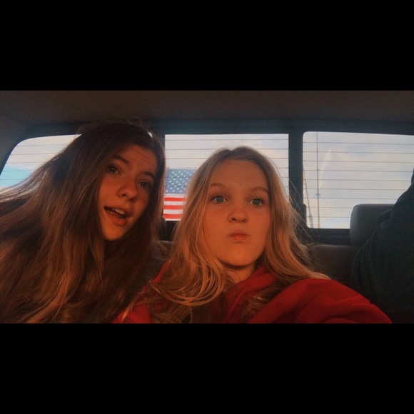 Alicja Colligan - Poshmark Profile Picture of Alicja Colligan (@acolligan16) on Poshmark