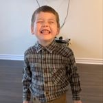 Profile Picture of Amanda Job (@pantaral) on Instagram