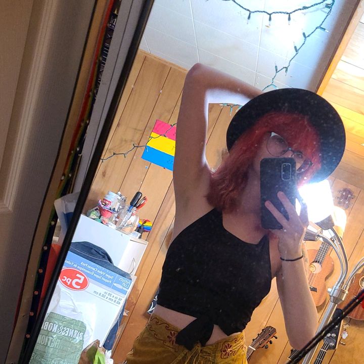 Profile Picture of Amanda (@amandapainting) on Tiktok