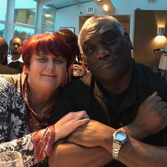 Profile Picture of Tina Schoolfield (@schoolyd) on Poshmark