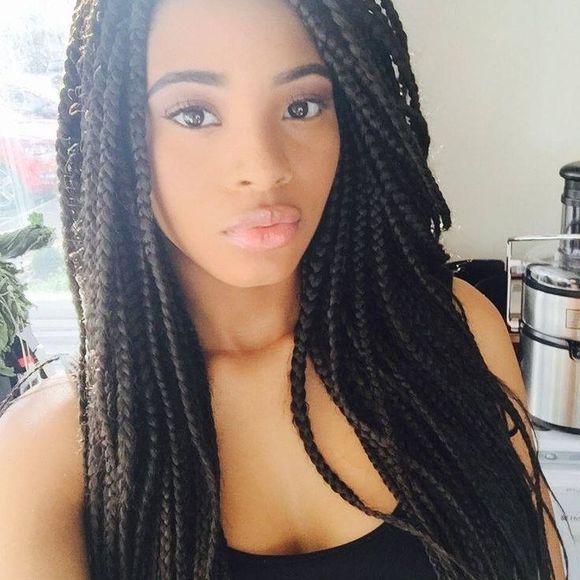 Profile Picture of Melody Barnes (@melodybarnes191) on Poshmark