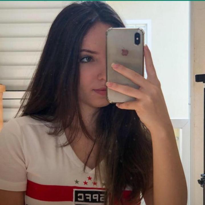 Profile Picture of Amanda Sales (@@.amandasales) on Tiktok