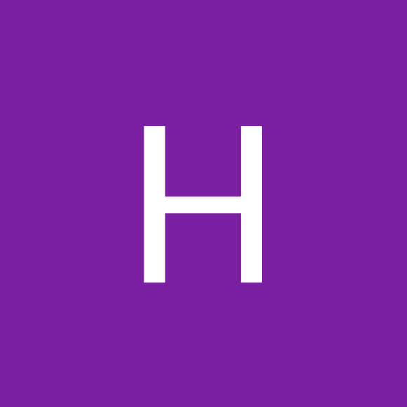 Profile Picture of Howard Lee (@xhowieee) on Poshmark