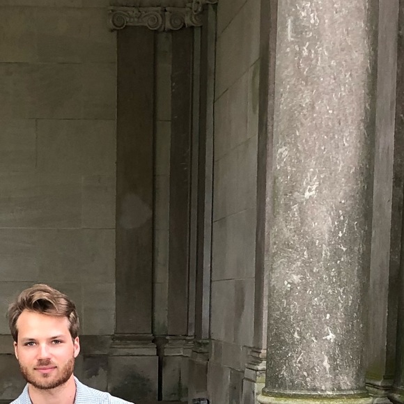 Profile Picture of Jesse Hammerstone (@johammer5) on Poshmark