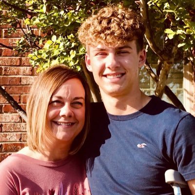 Profile Picture of Stacie Mueller (@sdrjmueller) on Twitter