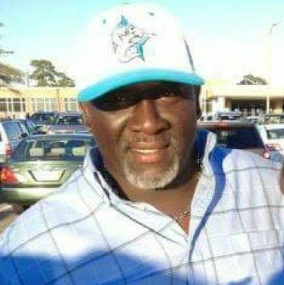 George Brooks - Poshmark Profile Picture of George Brooks (@georgebrooks644) on Poshmark