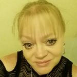 Profile Picture of Debbie Giles (@poochi889) on Instagram
