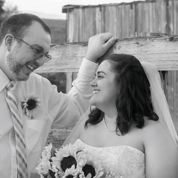 Profile Picture of Kenisha Evans (@kenisha_evans) on Poshmark