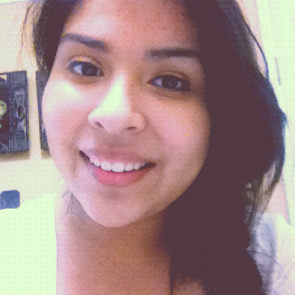 Profile Picture of Naomi Mendez (@imjustnaomim) on Poshmark
