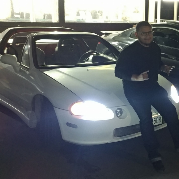 Profile Picture of Erick Guzman (@eguzman15659) on Poshmark