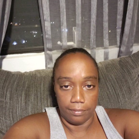 Profile Picture of Sherese Potter (@sherese31) on Poshmark