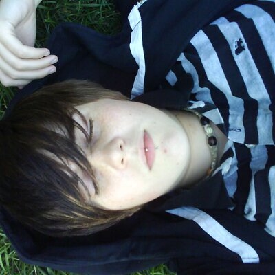 Profile Picture of Julia Borden (@misplaced_1987) on Twitter